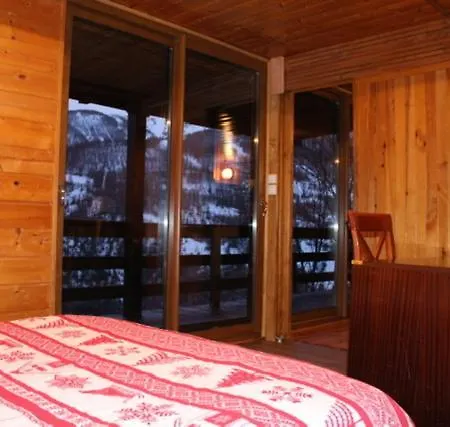 Grand Chalet Au Val D'Allos- Vue Exceptionnelle - Plein Sud בקתה אלוס